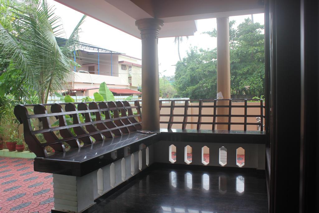 Alappuzha Navendu Home Stay מראה חיצוני תמונה