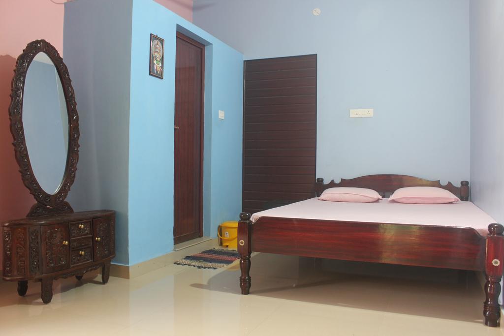 Alappuzha Navendu Home Stay מראה חיצוני תמונה